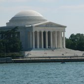  Jefferson Monument